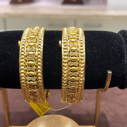 SwarnaKanchi 48.328gms BANGLES 22K Yellow Gold