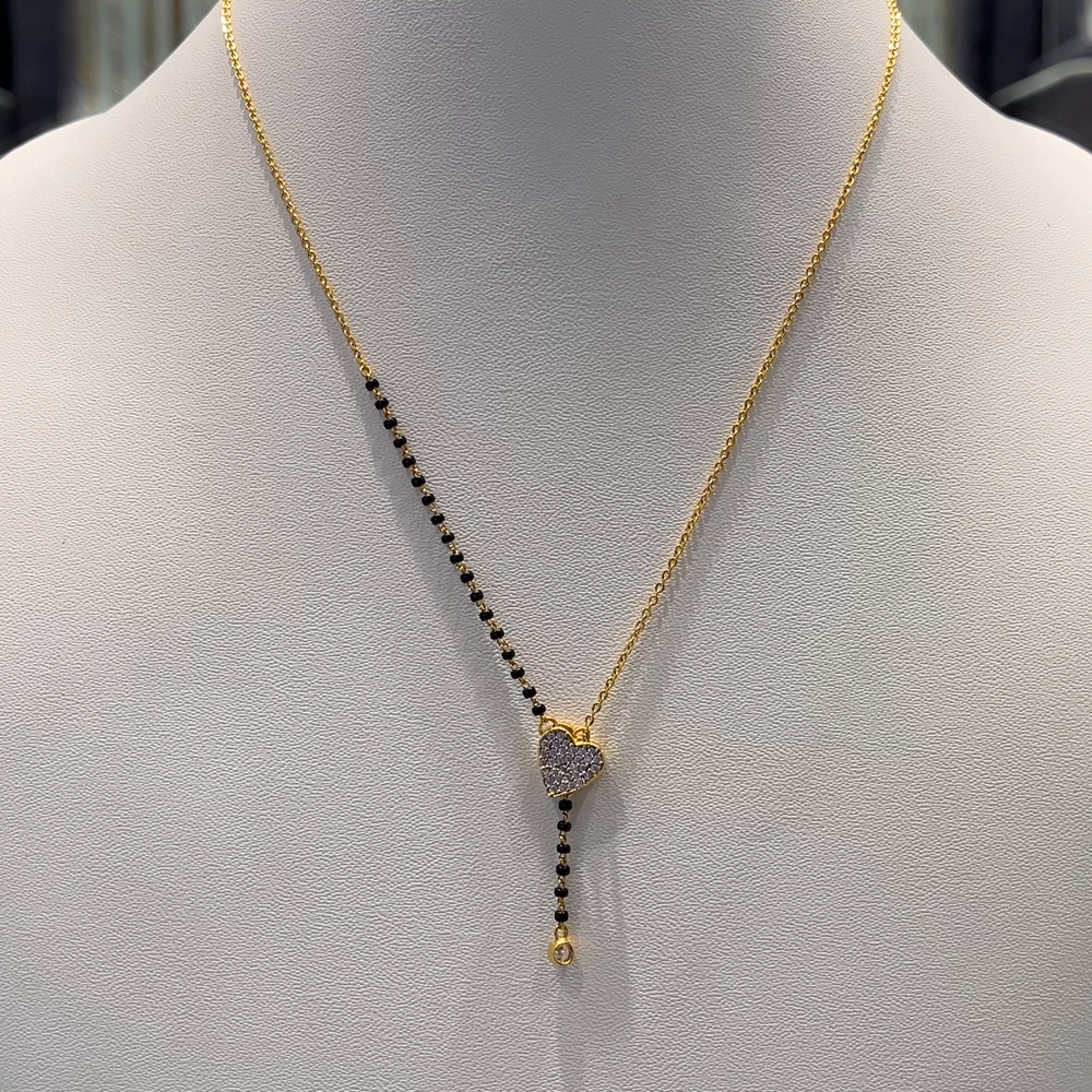 Anu Jewellers 4.73gms SHORT BLACK BEADS 22K Yellow Gold