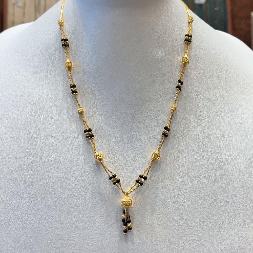 CMR 13.63gms SHORT BLACK BEADS 22K Nakshi