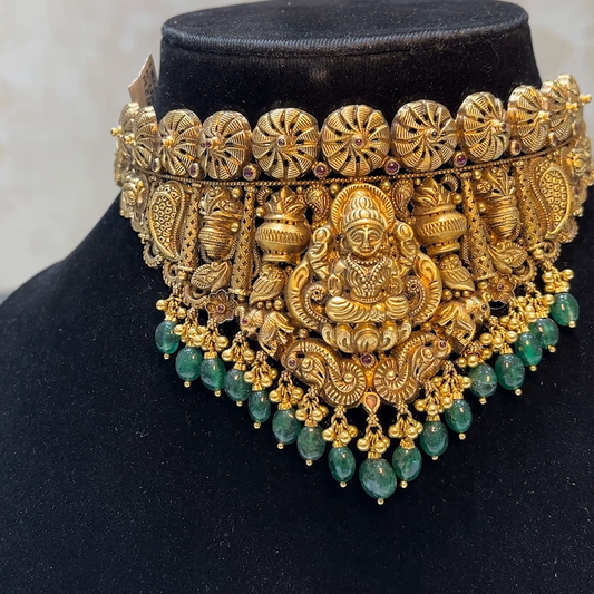 MUKUNDA JEWELLERS 45.244gms CHOKER 22K Yellow Gold