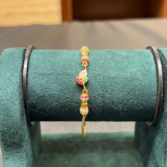 Chennai Shopping Mall 4.94gms Bracelets 22K Yellow Gold
