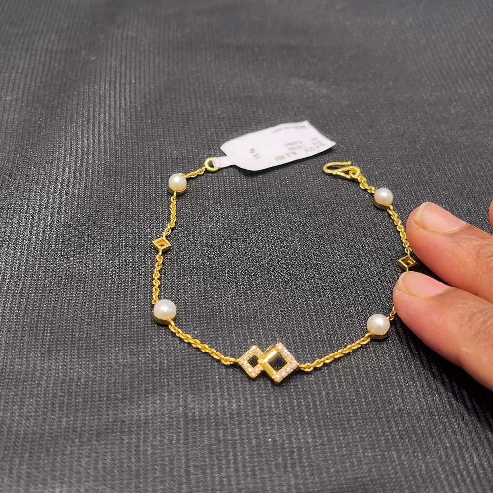 Anu Jewellers 3.804gms Bracelets 22K Yellow Gold
