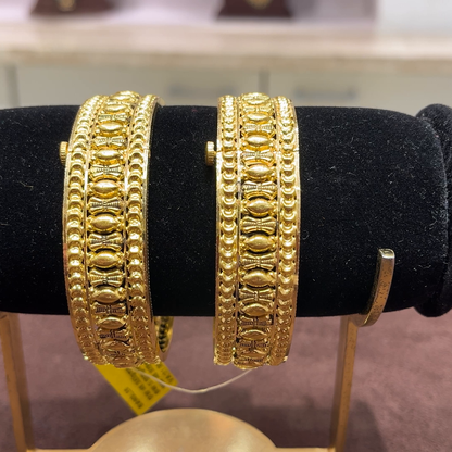 SwarnaKanchi 48.328gms BANGLES 22K Yellow Gold