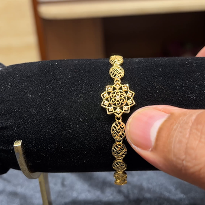 Chennai Shopping Mall 5.788gms Bracelets 22K Yellow Gold