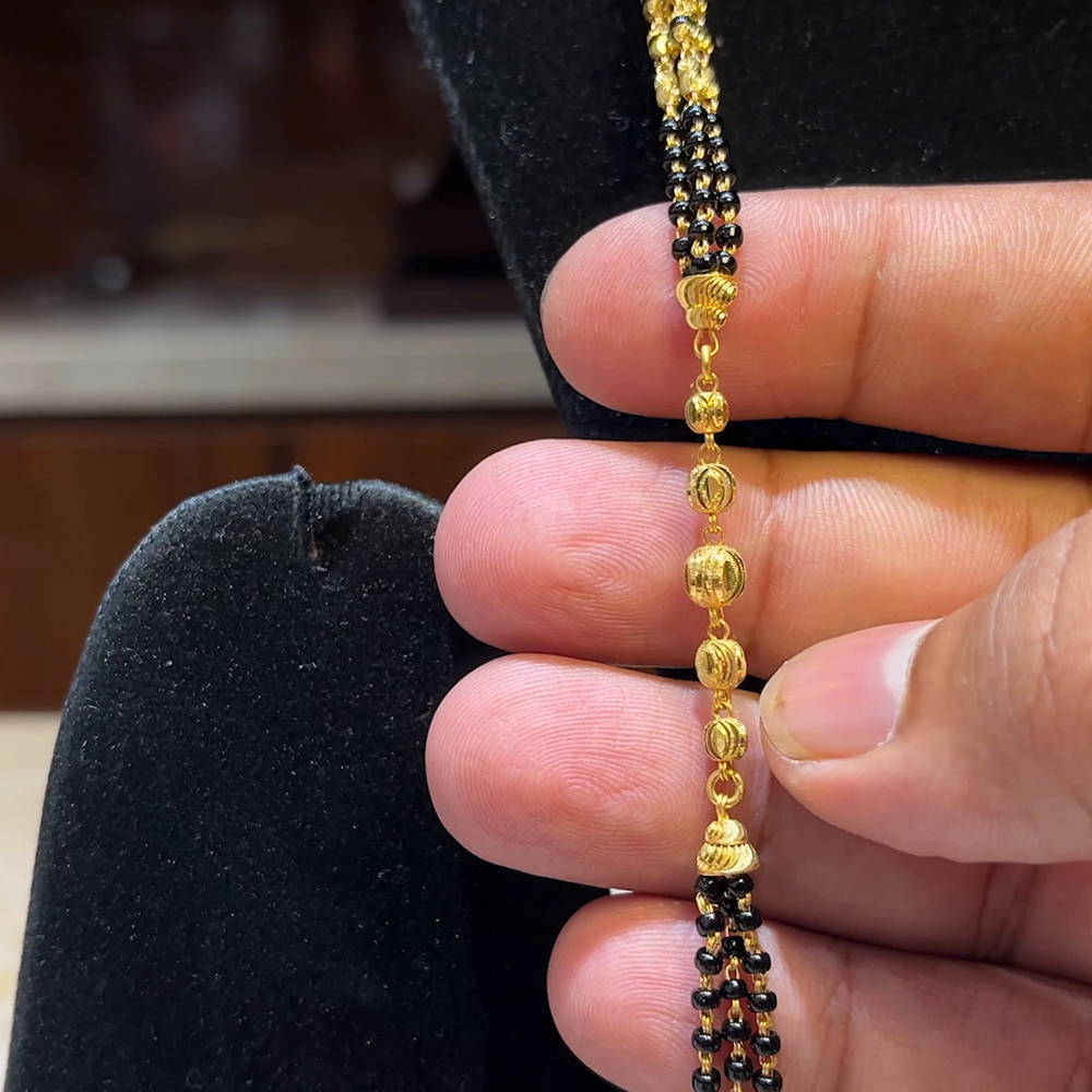 MUKUNDA JEWELLERS 20.495gms Long Black Beads 22K Yellow Gold