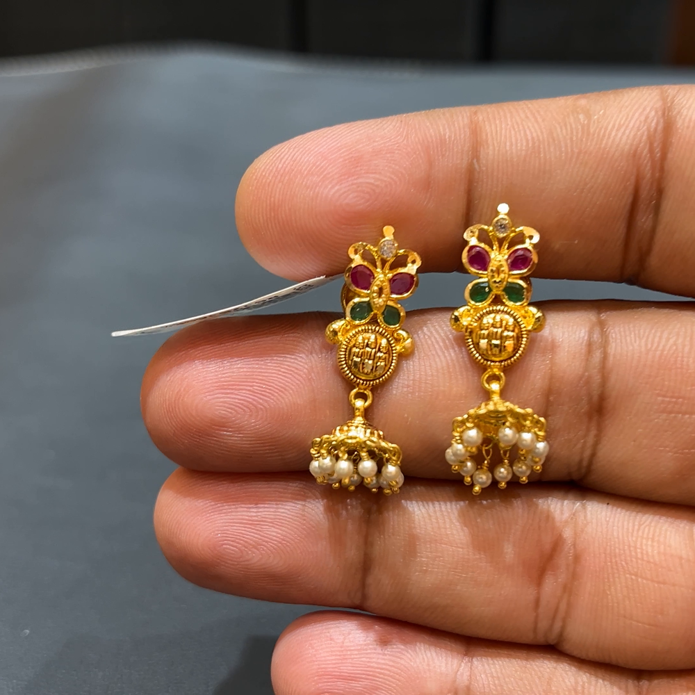 SOUTH INDIA 3.616gms EARRINGS 22K Yellow Gold