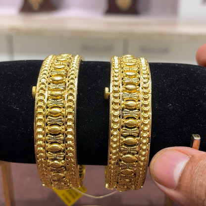 SwarnaKanchi 48.328gms BANGLES 22K Yellow Gold