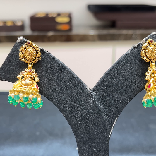 MUKUNDA JEWELLERS 8.48gms EARRINGS 22K Yellow Gold