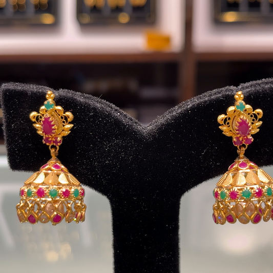 SOUTH INDIA 11.19gms EARRINGS 22K Yellow Gold