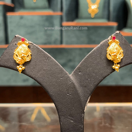 CMR 2.919gms EARRINGS 22K Yellow Gold