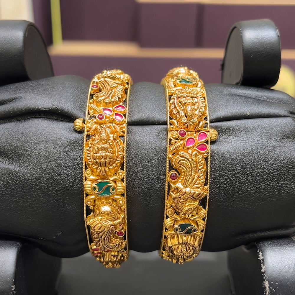 CMR 44.375gms BANGLES 22K Nakshi