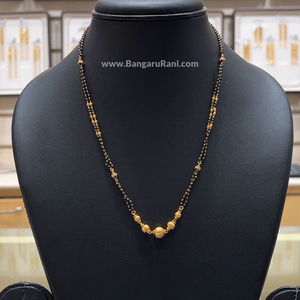 8.892gms SHORT BLACK BEADS 22K Yellow Gold