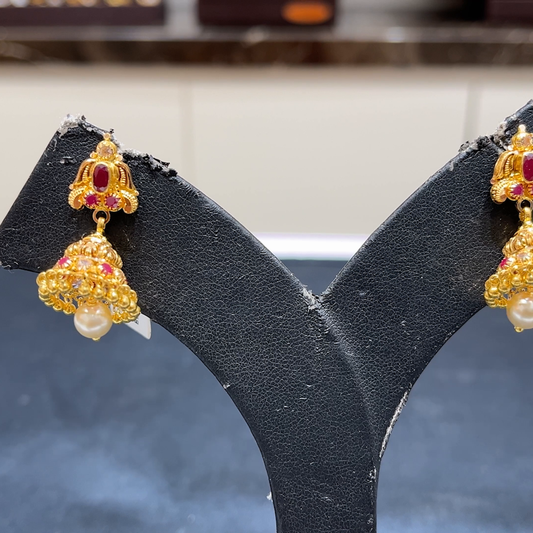 MUKUNDA JEWELLERS 7.18gms EARRINGS 22K Yellow Gold