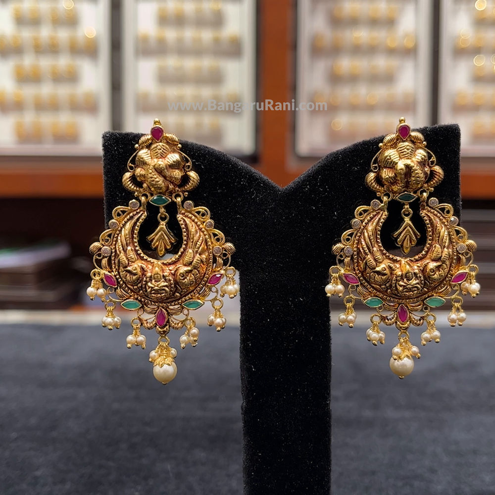 12.603gms EARRINGS 22K Nakshi