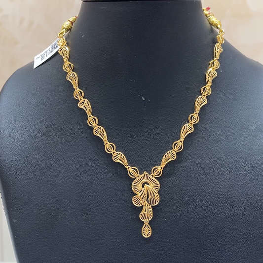 MUKUNDA JEWELLERS 8.686gms NECKLACE 22K Yellow Gold