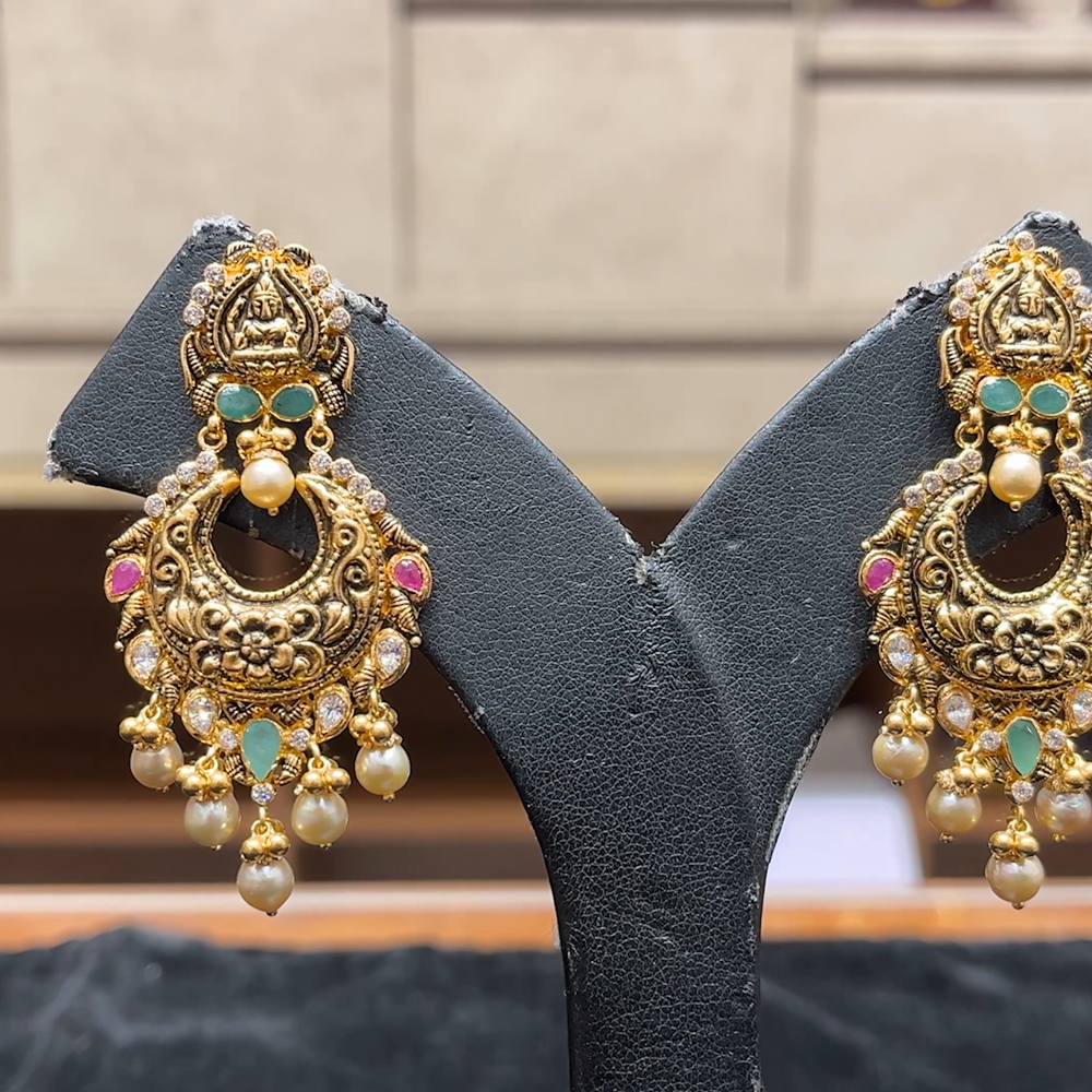 Chennai Shopping Mall 13.11gms EARRINGS 22K Antique