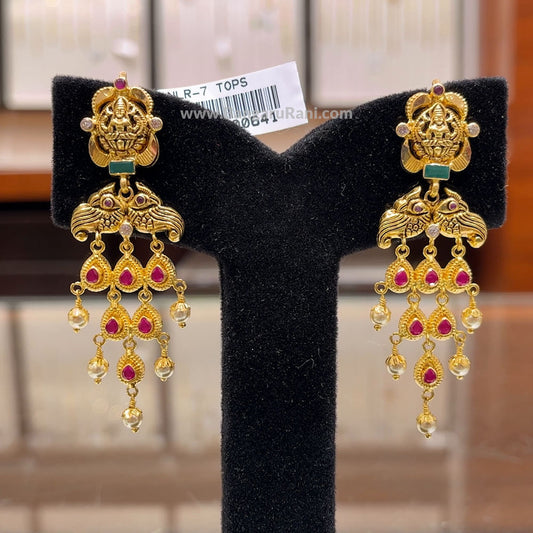 RS BROTHERS 7.834gms EARRINGS 22K Yellow Gold