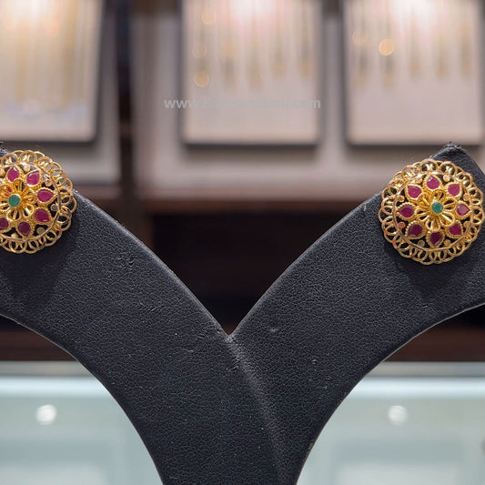 SOUTH INDIA 5.268gms EARRINGS 22K Yellow Gold