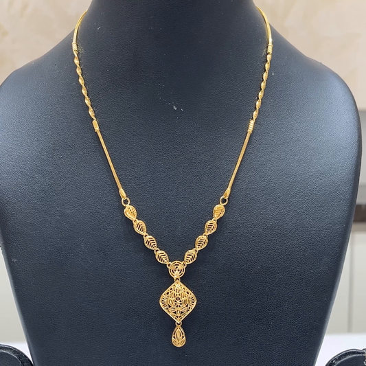 MUKUNDA JEWELLERS 10.688gms CHAINS 22K Yellow Gold