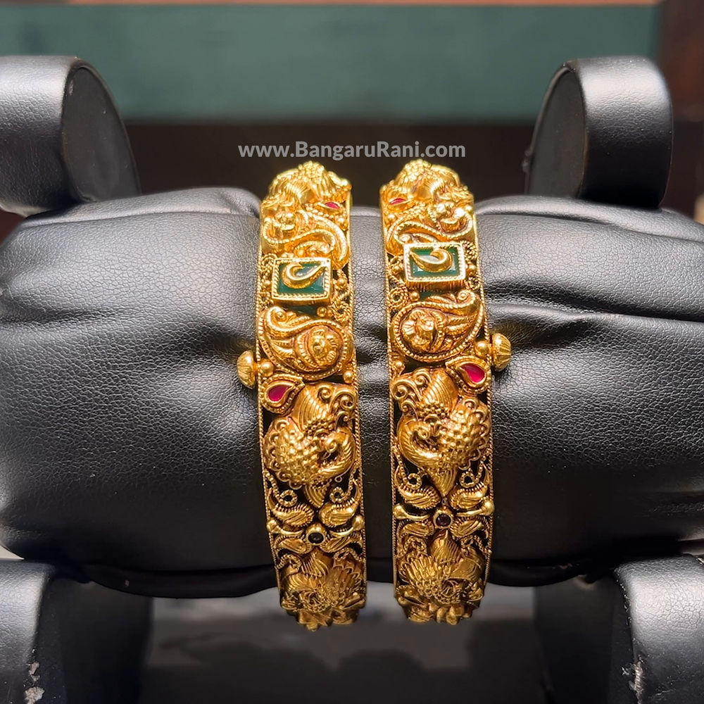 CMR 41.79gms BANGLES 22K Antique