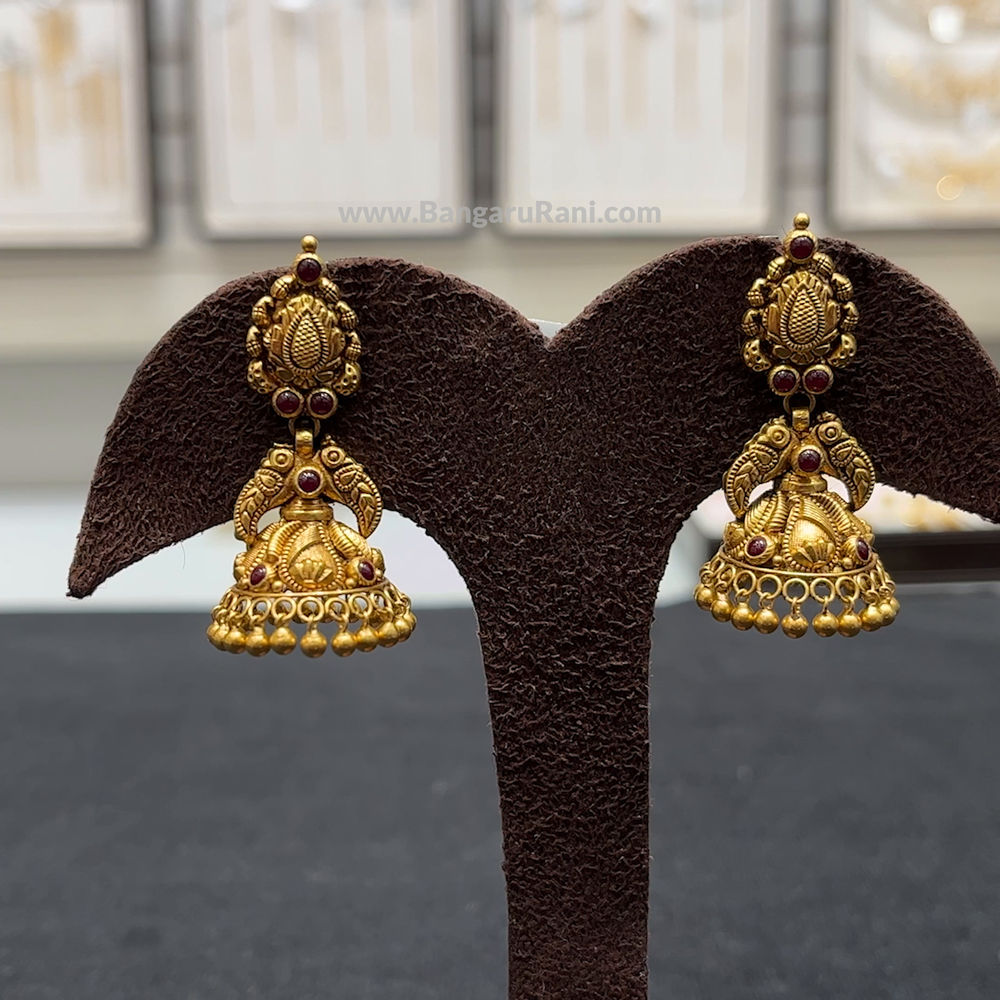 9.639gms EARRINGS 22K Antique