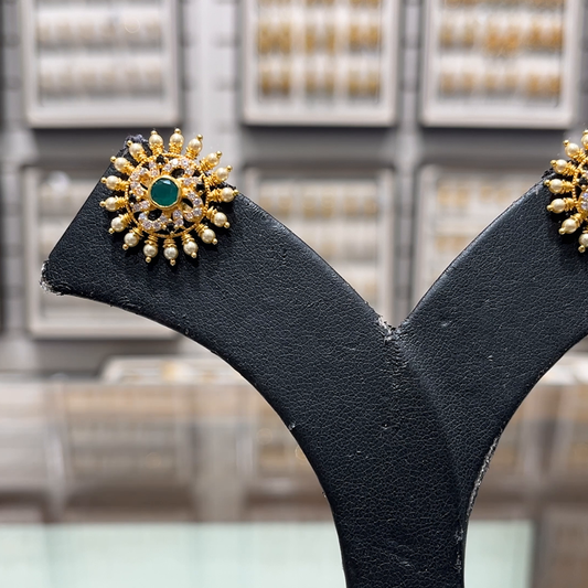 SOUTH INDIA 5.769gms EARRINGS 22K Yellow Gold