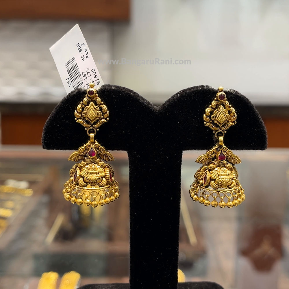 8.44gms EARRINGS 22K Antique