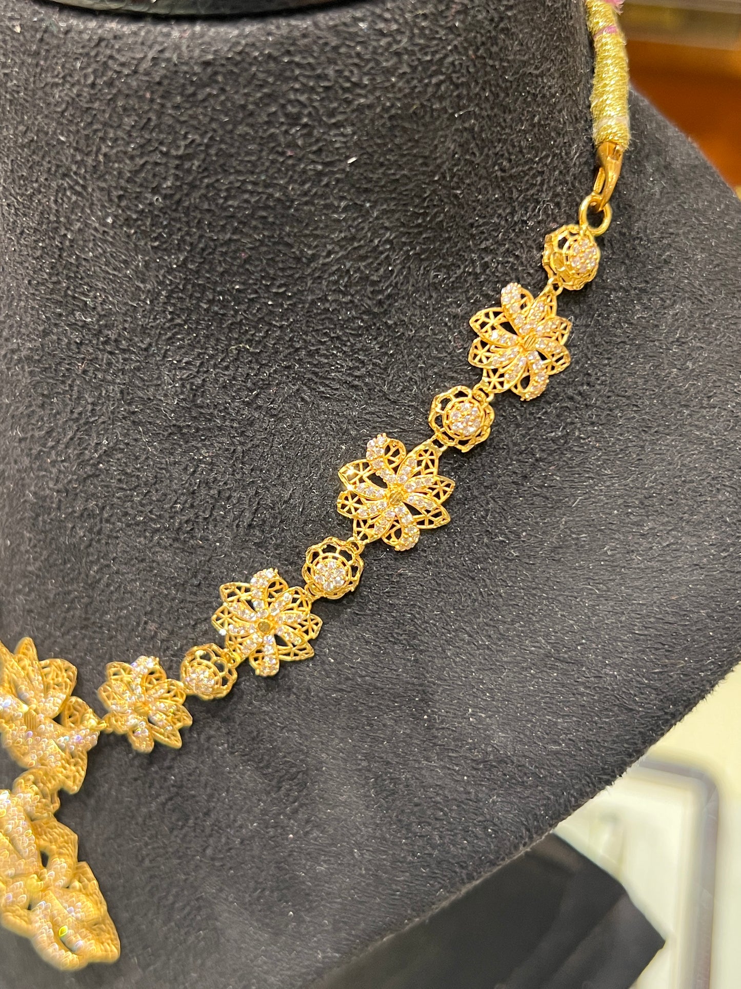 16.078gms NECKLACE 22K Yellow Gold
