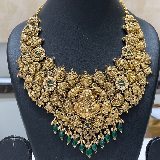 MUKUNDA JEWELLERS 74.565gms NECKLACE 22K Antique