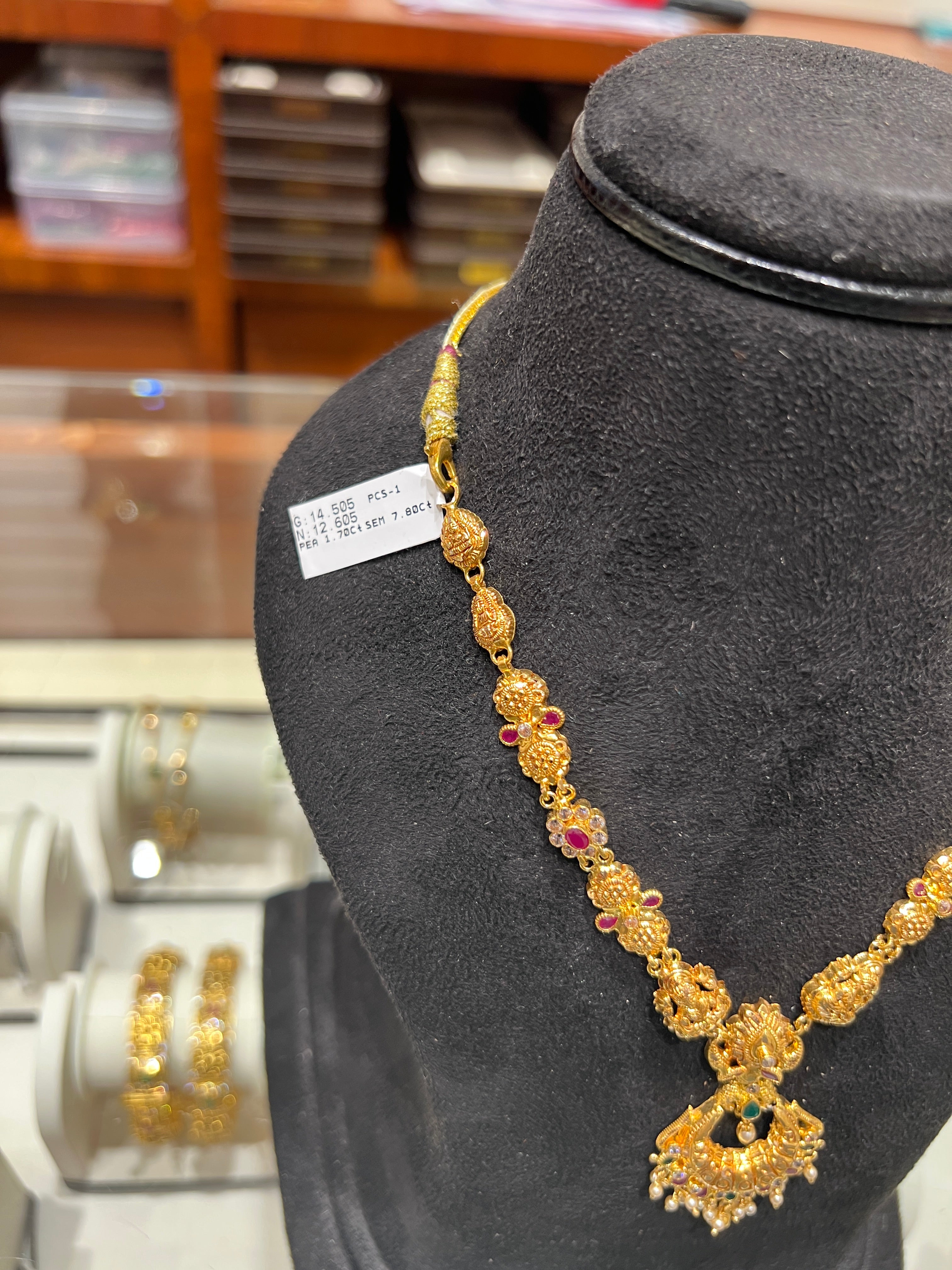 Gold Jewellery | Bridal Jewellery Stores | Best Jewellers in India |  Khazana Jewellery