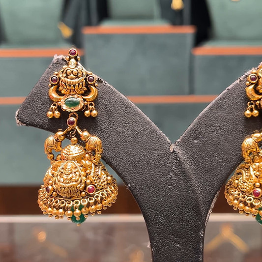 CMR 21.416gms EARRINGS 22K Nakshi