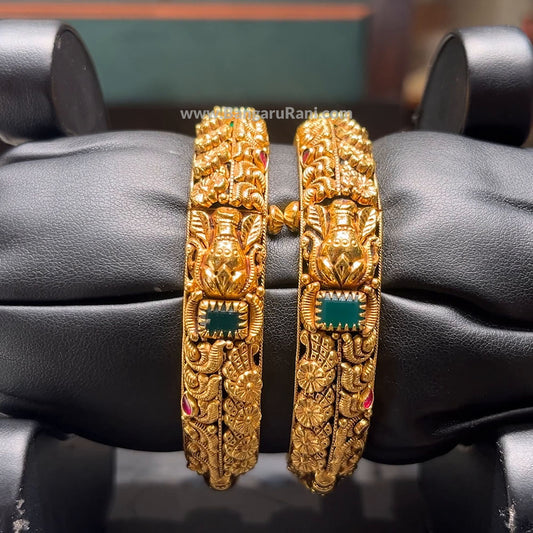 CMR 48.702gms BANGLES 22K Antique