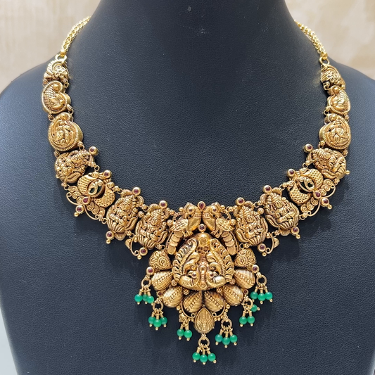 MUKUNDA JEWELLERS 32.509gms NECKLACE 22K Nakshi