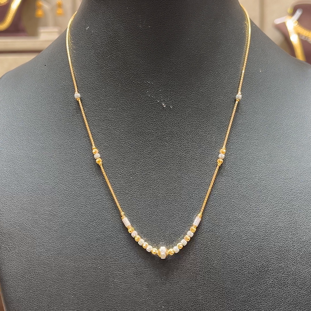 Chennai Shopping Mall 5.49gms CHAINS 22K Yellow Gold