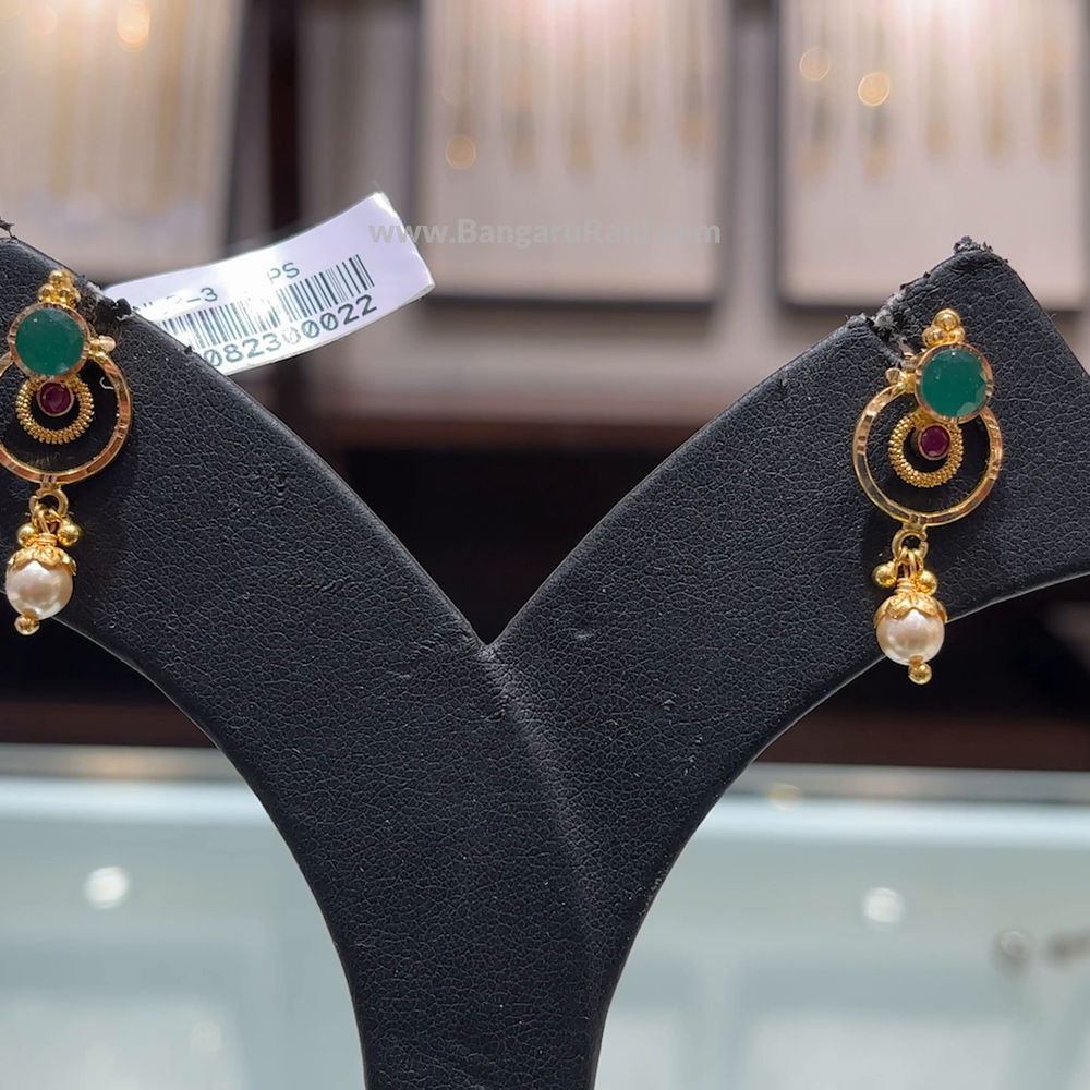 SOUTH INDIA 3.858gms EARRINGS 22K Yellow Gold