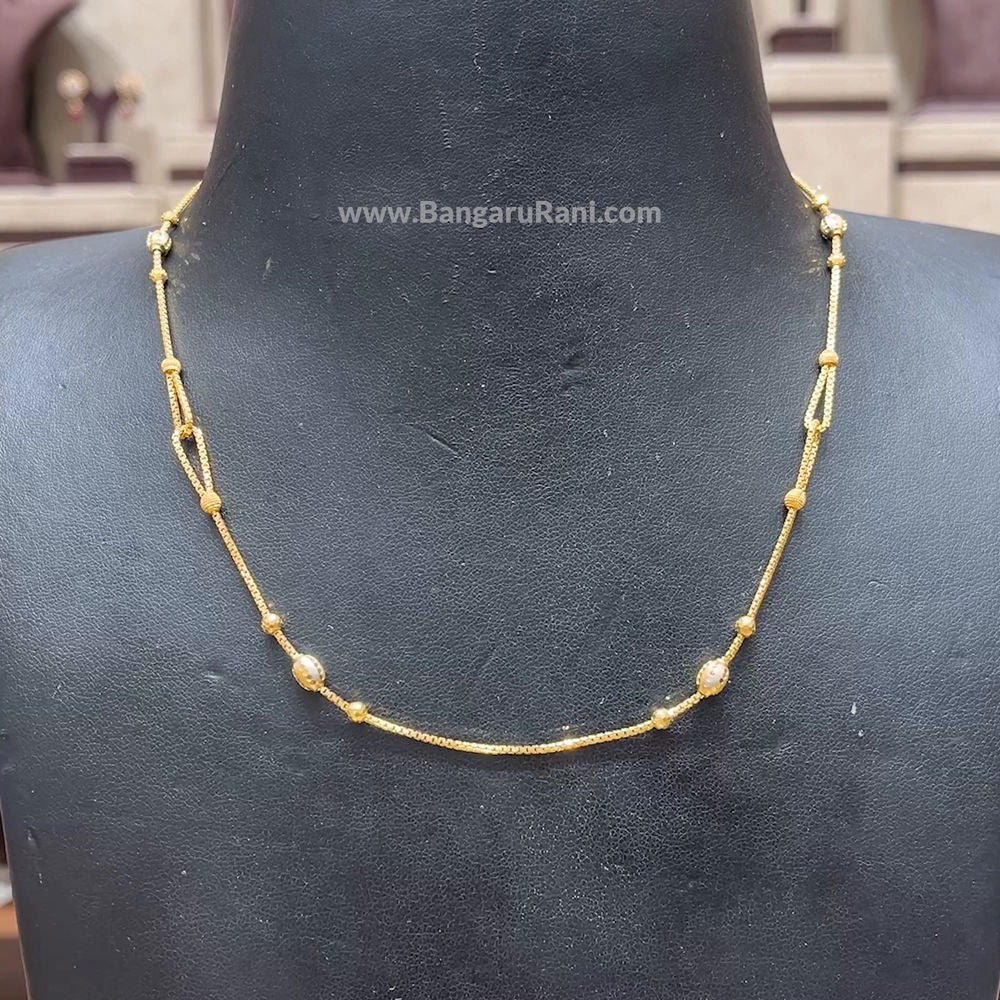 Chennai Shopping Mall 7.615gms CHAINS 22K Yellow Gold