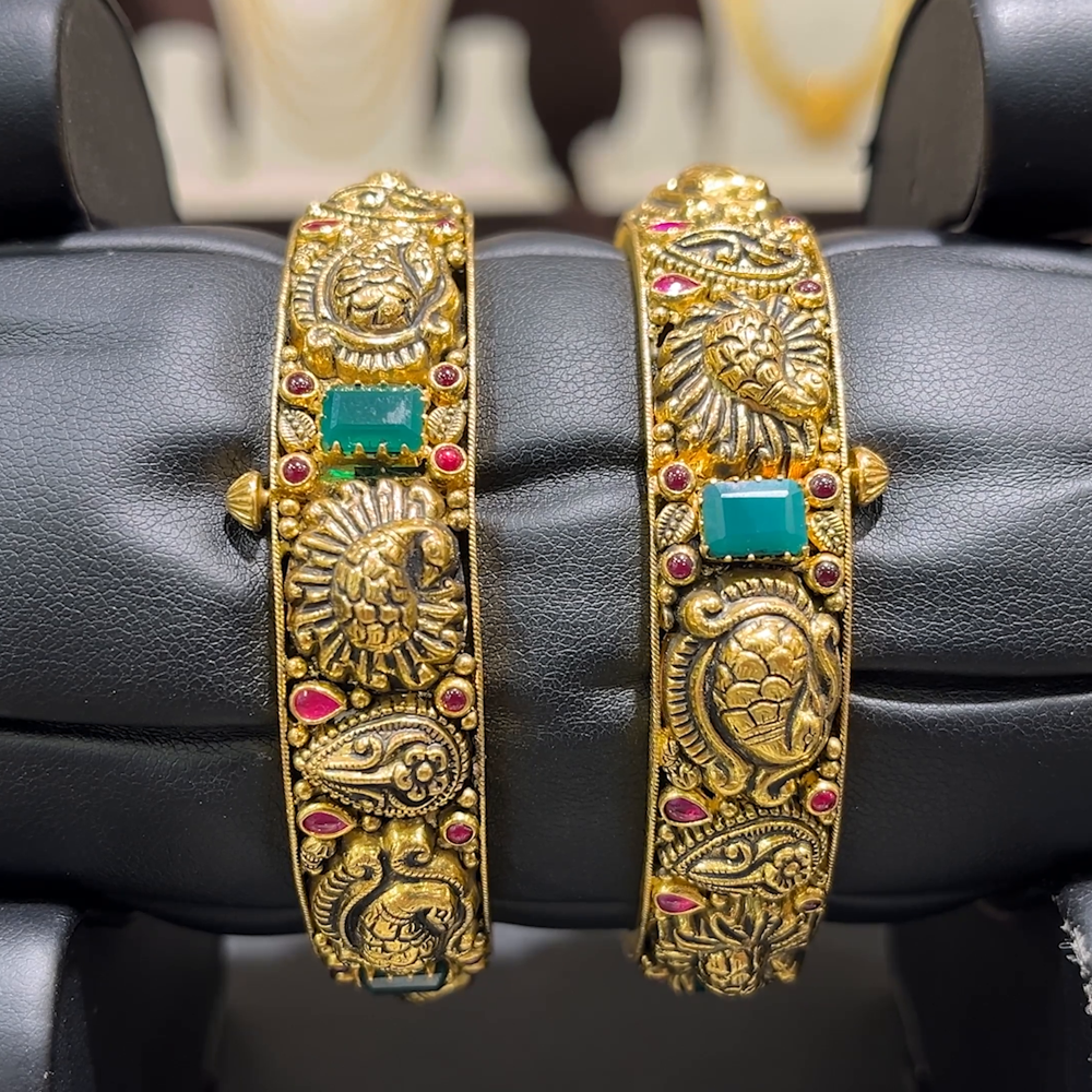 CMR 48.389gms BANGLES 22K Antique