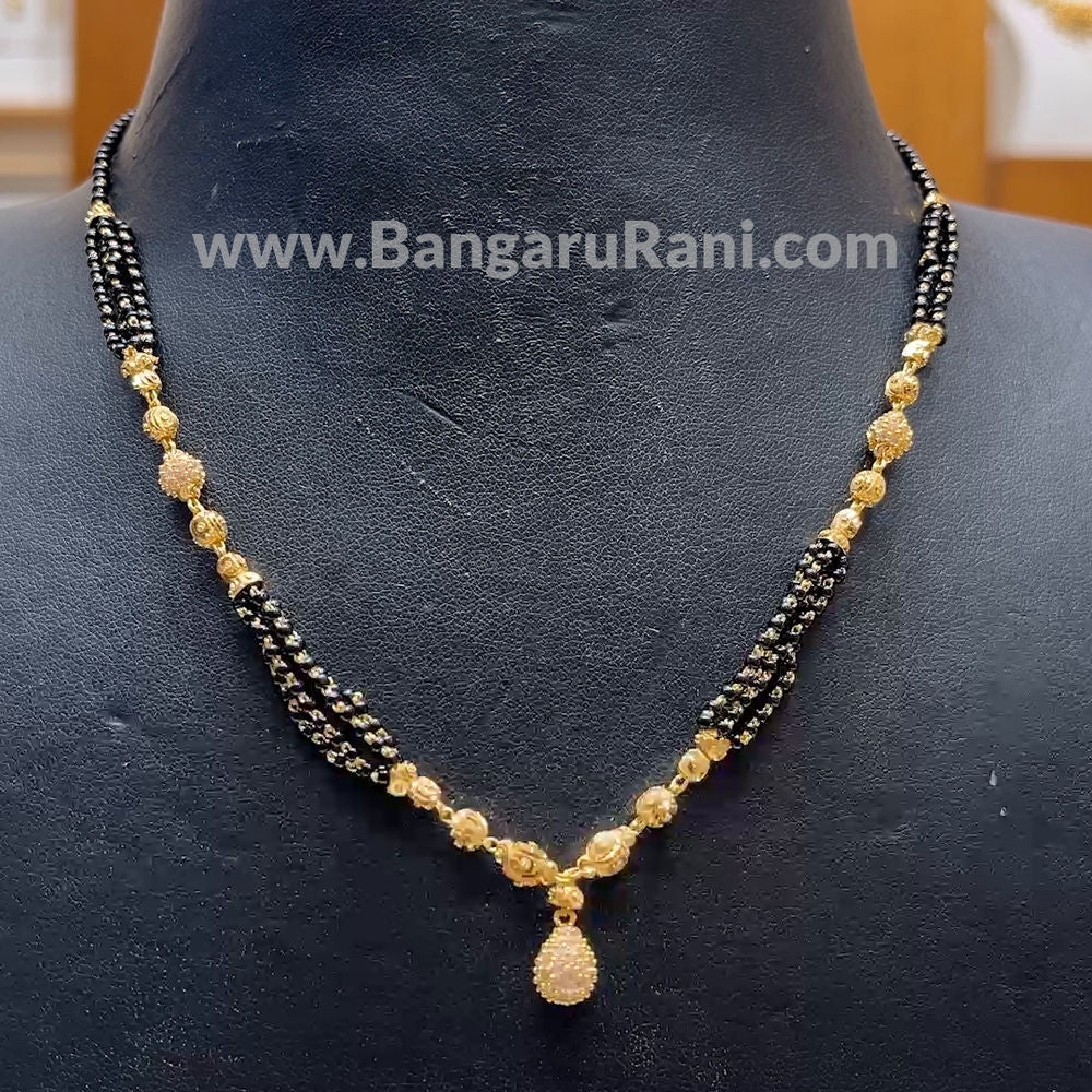 Chennai Shopping Mall 10.3gms SHORT BLACK BEADS 22K Yellow Gold