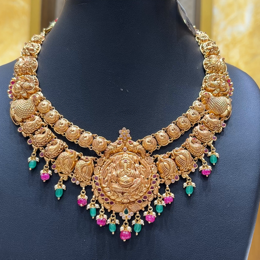 MUKUNDA JEWELLERS 46.56gms NECKLACE 22K Antique