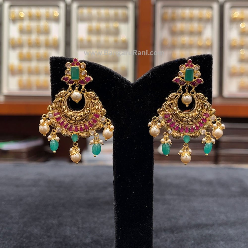 10.265gms EARRINGS 22K Yellow Gold