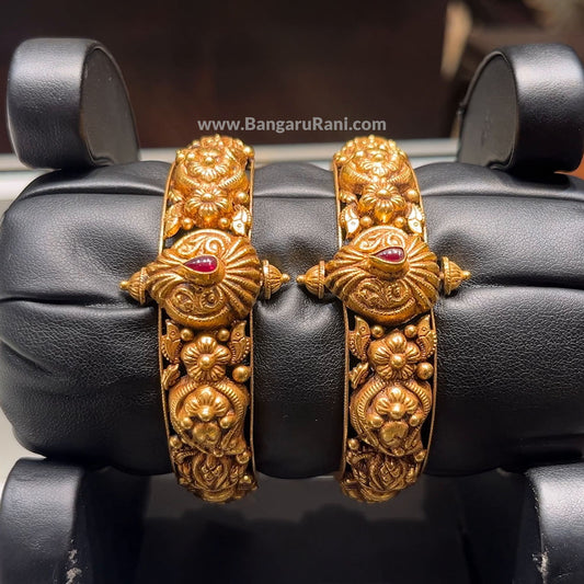 CMR 48.176gms BANGLES 22K Antique