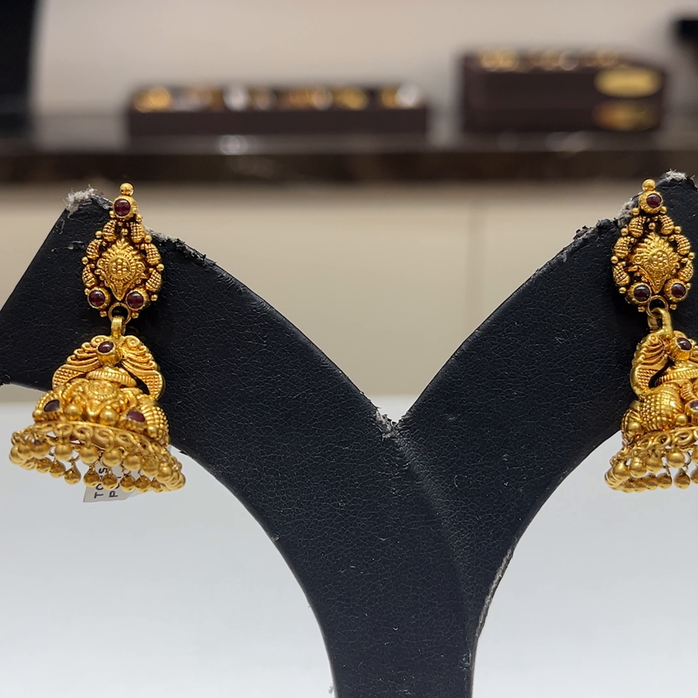 MUKUNDA JEWELLERS 10.99gms EARRINGS 22K Antique