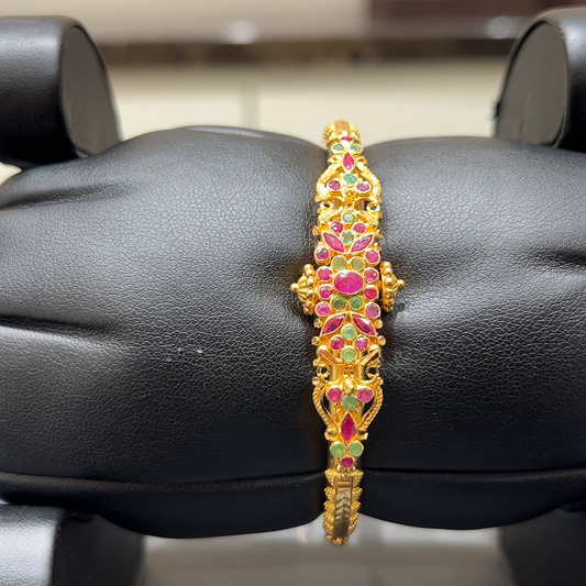 MUKUNDA JEWELLERS 17.49gms BANGLES 22K Yellow Gold