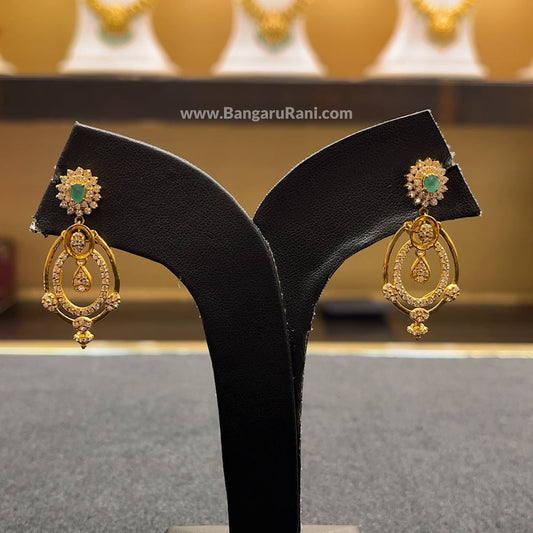 8.797gms EARRINGS 22K Yellow Gold