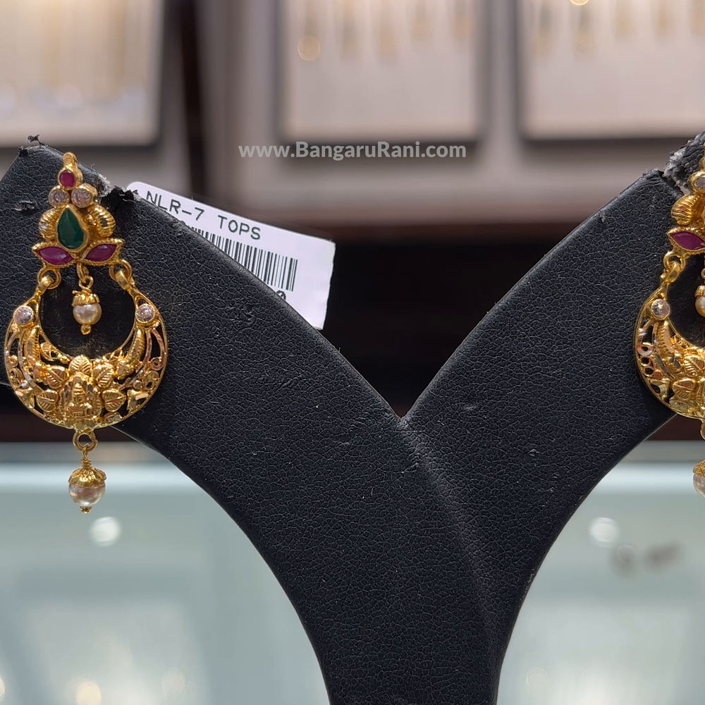 SOUTH INDIA 5.82gms EARRINGS 22K Yellow Gold