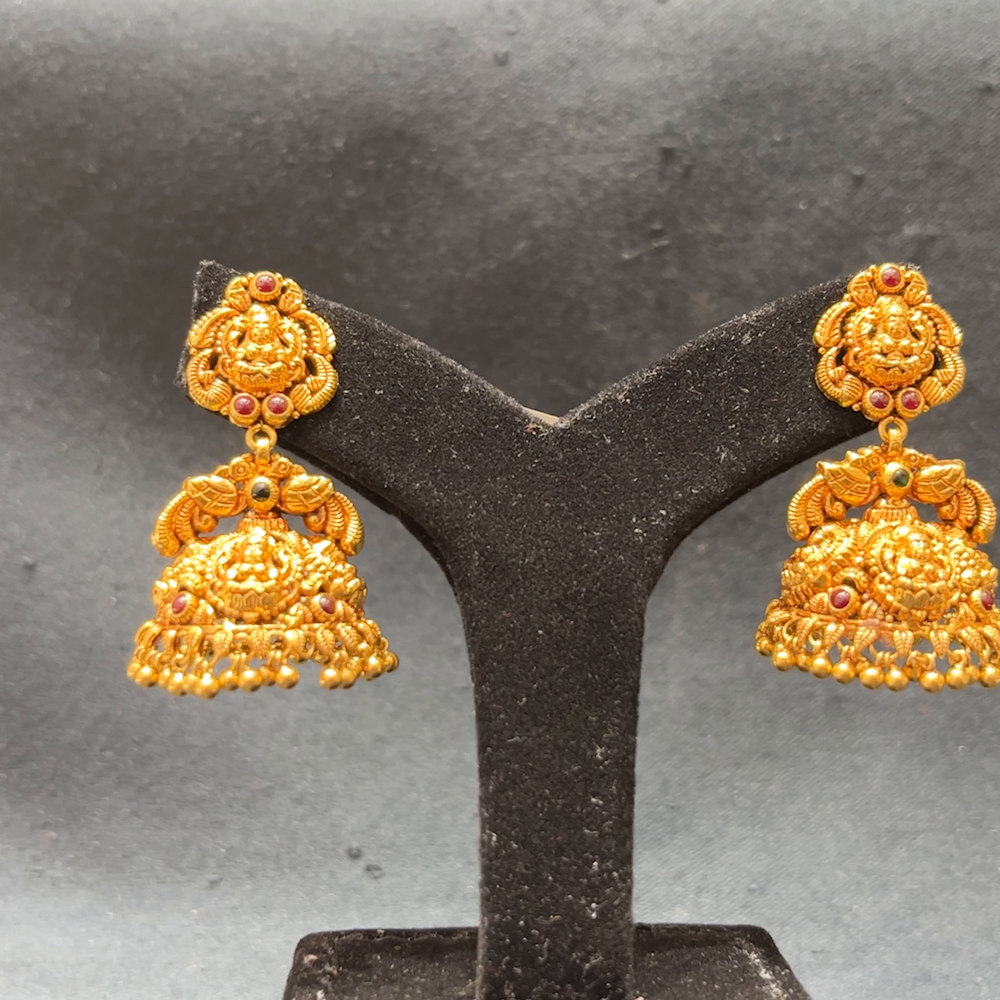 MUKUNDA JEWELLERS 11.69gms EARRINGS 22K Antique