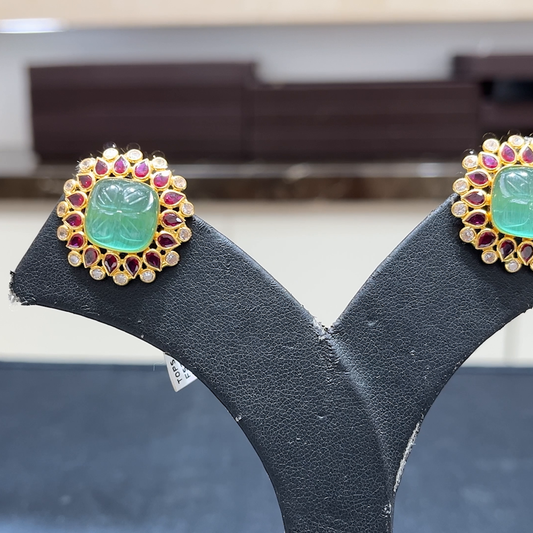 MUKUNDA JEWELLERS 5.51gms EARRINGS 22K Yellow Gold