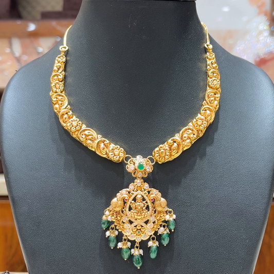 MUKUNDA JEWELLERS 26.32gms NECKLACE 22K Yellow Gold